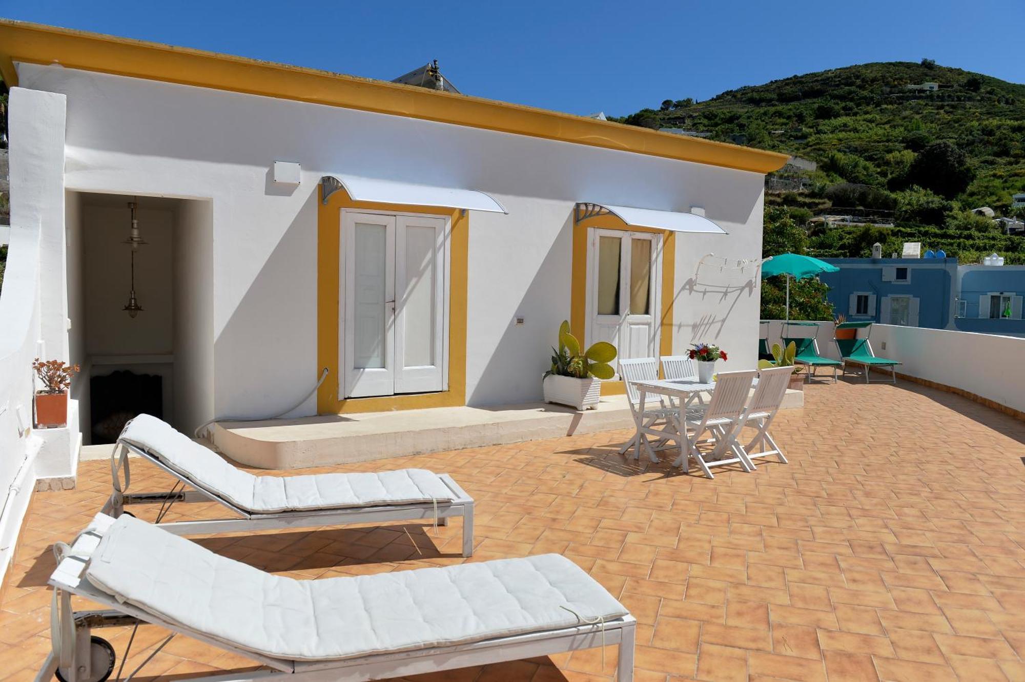 Piccolo Hotel Luisa Ponza Esterno foto